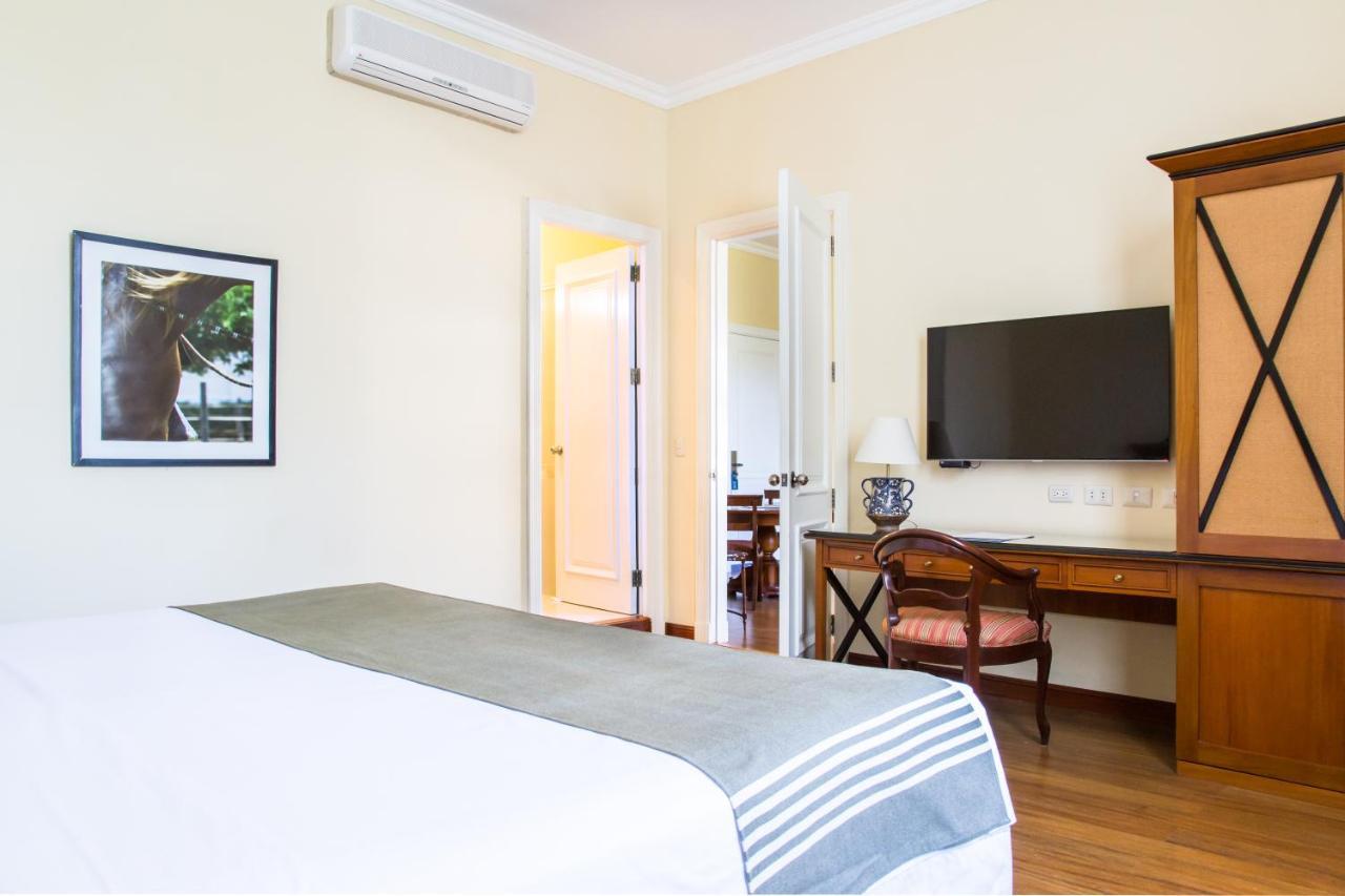 Lp Los Portales Hotel פיורה מראה חיצוני תמונה