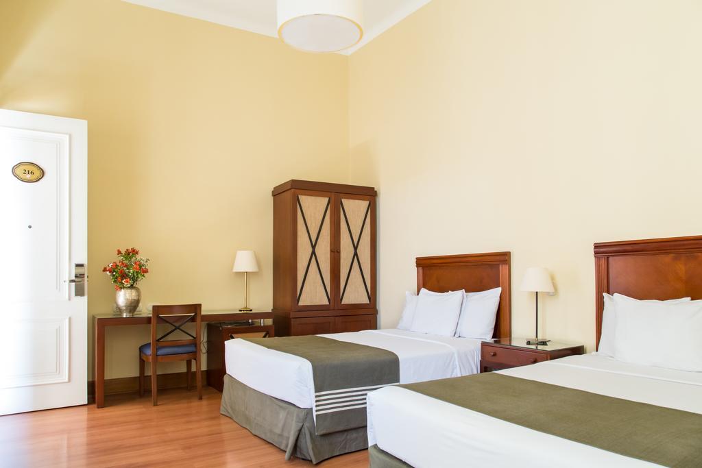 Lp Los Portales Hotel פיורה מראה חיצוני תמונה