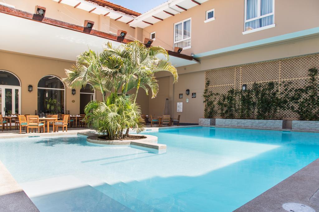 Lp Los Portales Hotel פיורה מראה חיצוני תמונה